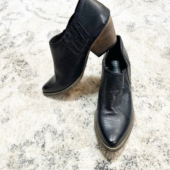 Very Volatile LA Black Boots ankle booties Leather Size 8 - Picture 2 of 10